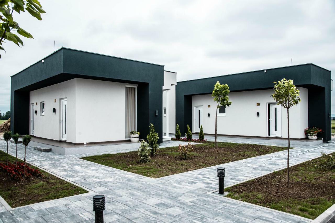 Kompleks Milosevic Bijeljina Exterior foto